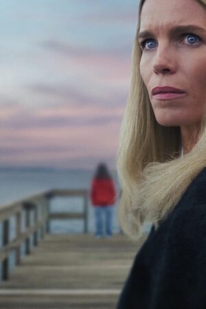 Bí Mật Ở Khu Ngoại Ô