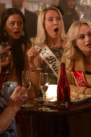 Cô Dâu Hành Động