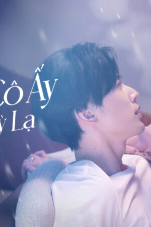 Hôm Nay Cô Ấy Có Chút Kỳ Lạ